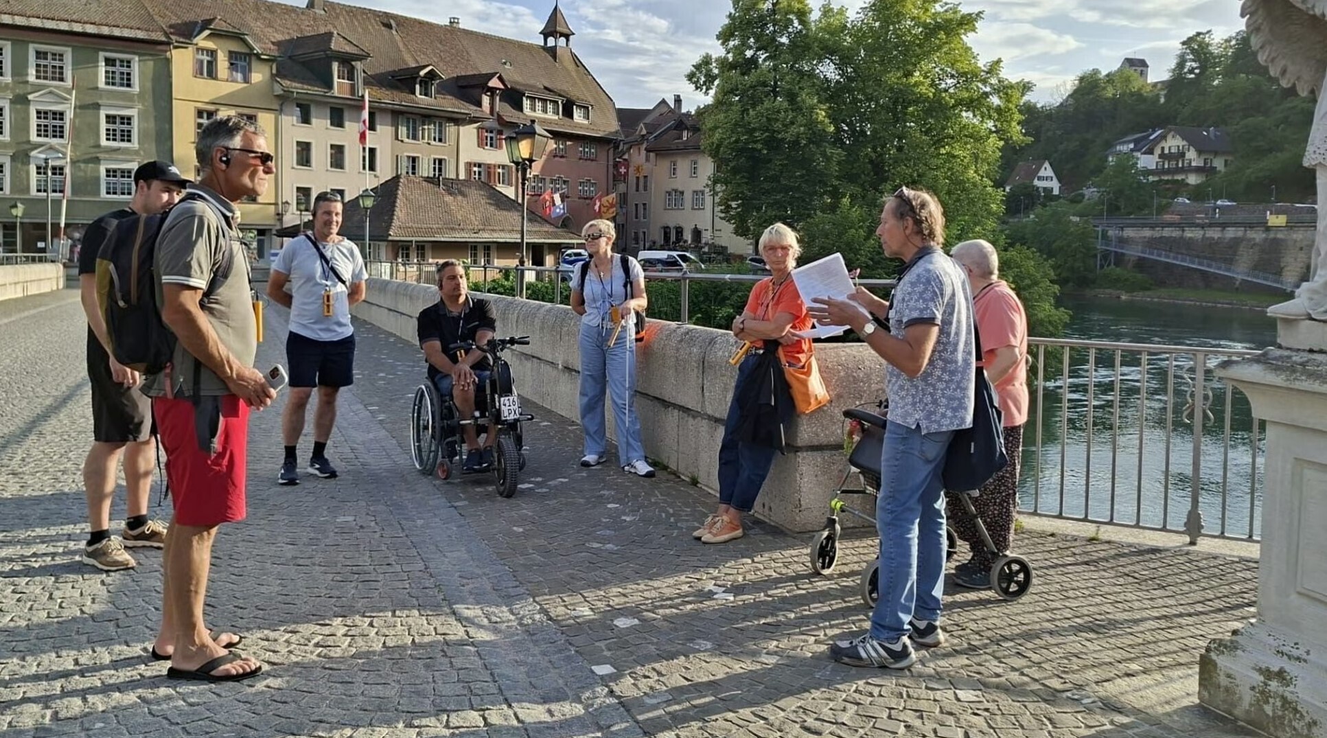 barrierearme altstadtführungen in laufenburg für menschen im rollstuhl